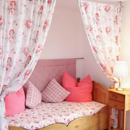 בית הארחה Pension Baarblick