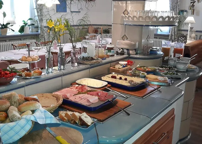 Pension Baarblick דונאו-אשינגן