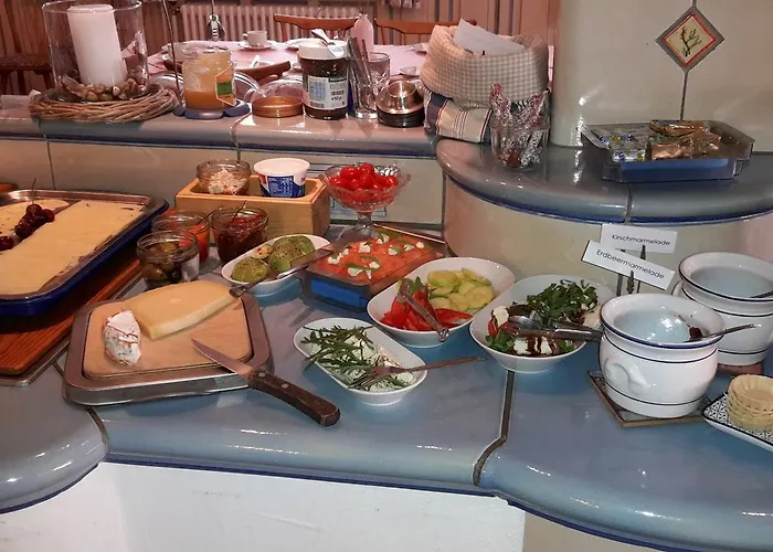 Pension Baarblick בית הארחה